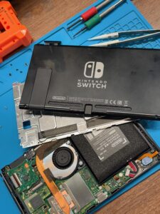 Switch　バッテリー交換　修理